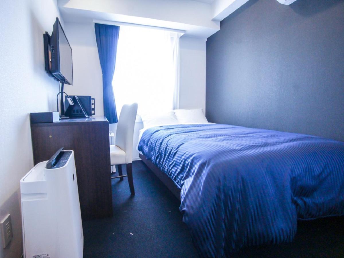 Hotel Livemax Tokyo Shiomi Ekimae Bagian luar foto